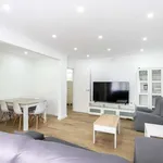 Rent 3 bedroom apartment in barcelona