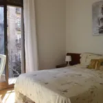 Rent 3 bedroom apartment in Barcelona