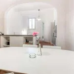 Rent 1 bedroom apartment of 25 m² in Florence