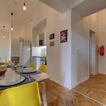 Rent 4 bedroom apartment in Prague