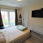 Rent 3 bedroom house in Borough of Spelthorne