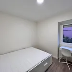 Rent 5 bedroom apartment in Lisbon