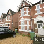 Rent 3 bedroom flat in Southampton