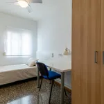 Alquilar 4 dormitorio apartamento en Valencia