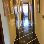 Rent 5 bedroom apartment of 130 m² in Genova