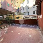 Affitto 1 camera appartamento di 60 m² in Naples