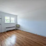 Rent 3 bedroom apartment in Queens