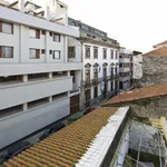 Rent 1 bedroom apartment in Porto