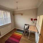 Rent 4 bedroom house in East Staffordshire