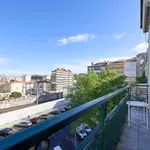 Rent a room of 140 m² in Lisboa