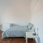 Rent 15 bedroom apartment in Lisbon