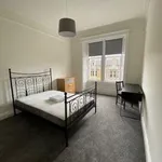 Rent 4 bedroom flat in Scotland