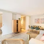 Rent 4 bedroom apartment in barcelona