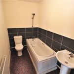 Rent 2 bedroom flat in Coventry