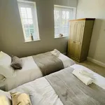 Rent 5 bedroom house in East Midlands