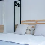 Rent 3 bedroom apartment of 15 m² in Barcelona