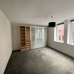 Huur 4 slaapkamer appartement van 105 m² in Centrum