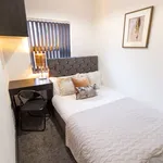 Rent 6 bedroom house in Liverpool