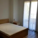 Appartement de 70 m² avec 4 chambre(s) en location à Toulon