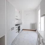 Rent 4 bedroom apartment of 125 m² in Vittoria Apuana