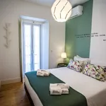 Rent 1 bedroom apartment in Lisbon