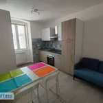 Rent 3 bedroom apartment of 60 m² in Triest