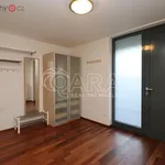 Pronajměte si 3 ložnic/e byt o rozloze 115 m² v Praha