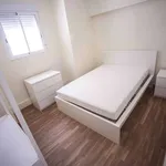 Rent a room in lisbon