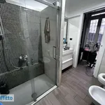 Rent 4 bedroom apartment of 100 m² in Naples