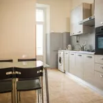 Rent a room in rome