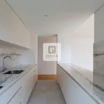 Rent 3 bedroom apartment of 116 m² in Porto