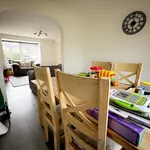 Rent 4 bedroom house in East Midlands