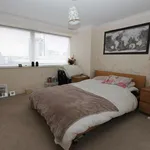 Rent 3 bedroom apartment in Yorkshire And The Humber