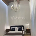 Rent 4 bedroom house of 131 m² in Lucca