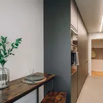 Rent 4 bedroom apartment of 106 m² in Lisboa