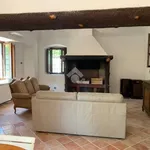 Rent 3 bedroom house of 234 m² in Casalvieri