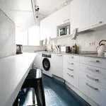 Rent a room of 135 m² in Madrid