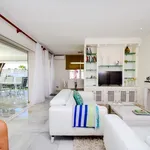 Rent 5 bedroom house of 288 m² in Marbella