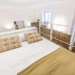 Rent 2 bedroom apartment of 40 m² in Milan