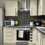 Flat to rent in Marlborough House, Slough SL1