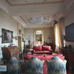 Rent 6 bedroom apartment of 200 m² in Rome