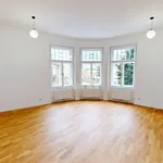 Pronajměte si 2 ložnic/e byt o rozloze 76 m² v Pelhřimov