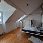 Maison de 185 m² avec 6 chambre(s) en location à Nevers