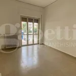 Rent 3 bedroom apartment of 90 m² in Lamezia Terme