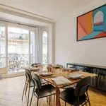 Rent 3 bedroom apartment of 120 m² in Paris