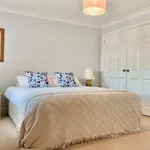 Rent 5 bedroom house in South East England