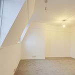 Rent 2 bedroom flat in South East England