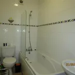 Rent 1 bedroom flat of 45 m² in Scarborough