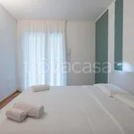 Rent 2 bedroom apartment of 55 m² in Milano