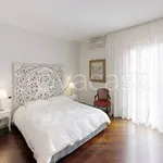 Rent 7 bedroom house of 200 m² in Forte dei Marmi